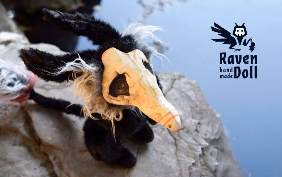 Raven Doll presentation